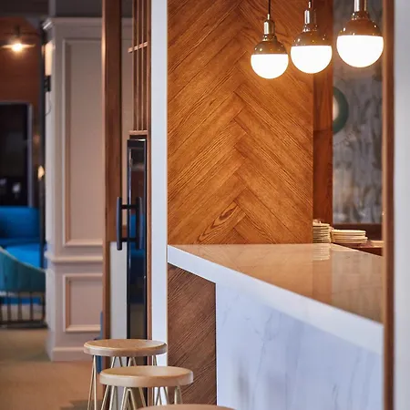 ホテル Silken Ciudad