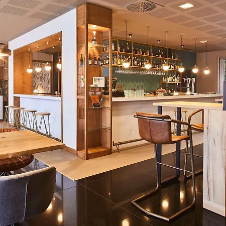 Silken Ciudad ホテル ヒホン