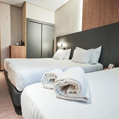 Silken Ciudad 4* ヒホン