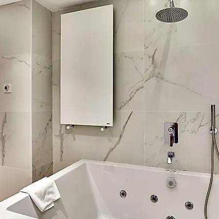 Silken Ciudad Hotel 4*