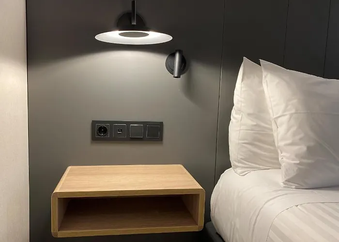 Otel Silken Ciudad 4*