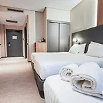 فندق Silken Ciudad 4*