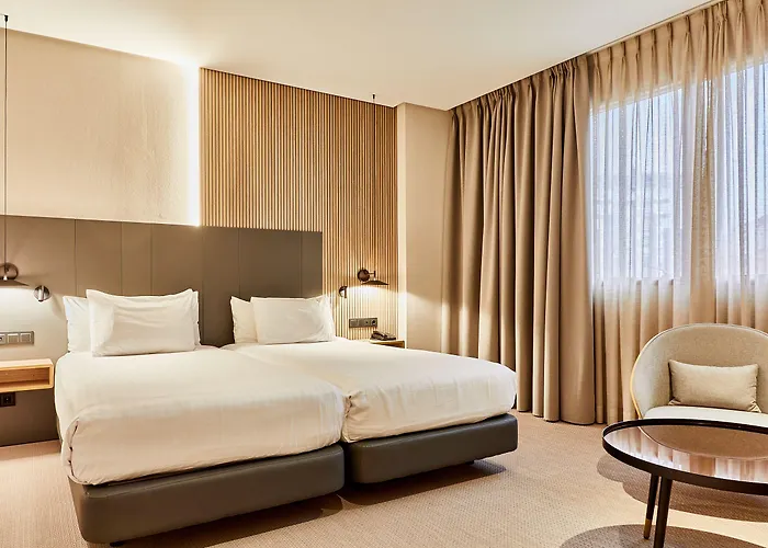 Silken Ciudad Szálloda 4*